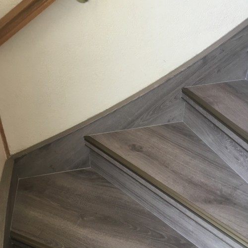Rénovation d&rsquo;escalier dans le Jura