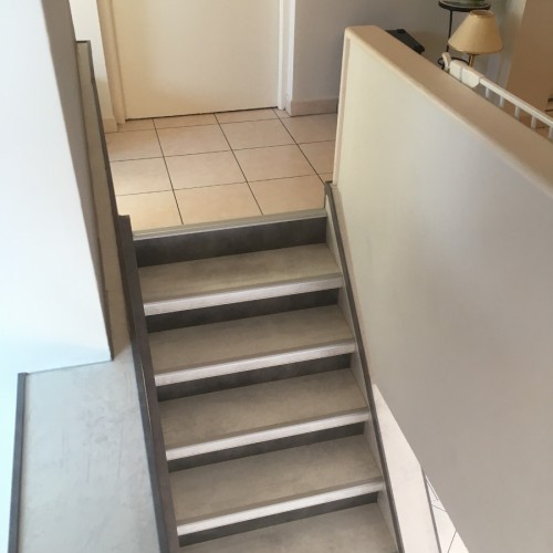 Habillage d&rsquo;Escalier bicolor