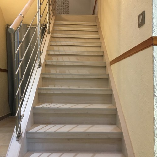 Rénovation d&rsquo;un ancien escalier bois