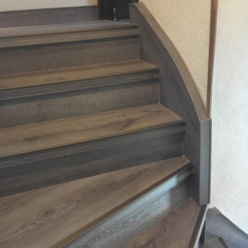 Rénovation d&rsquo;escalier dans le Jura