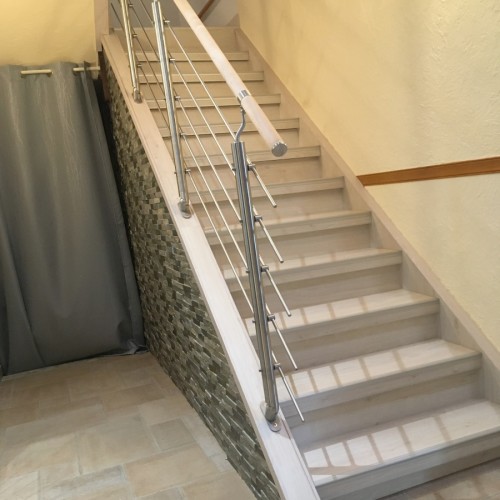 Rénovation d&rsquo;un ancien escalier bois